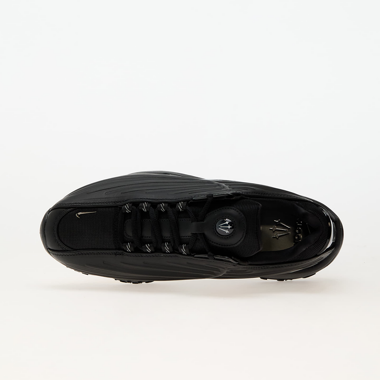 Tech Style Stable Support Sneakers