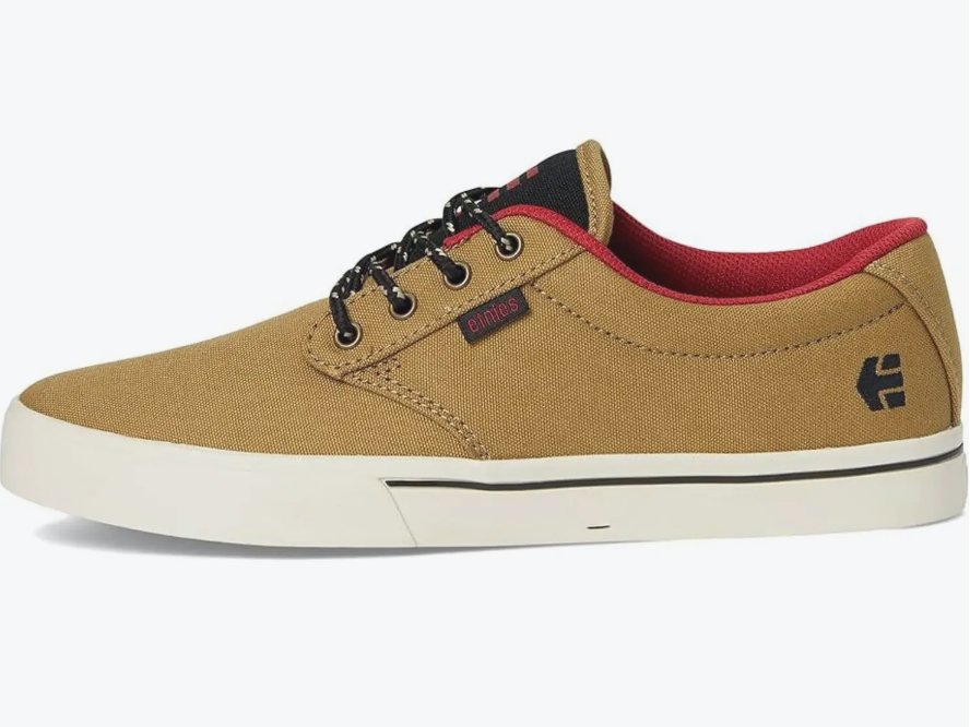 Minimal Versatile Casual Sneakers
