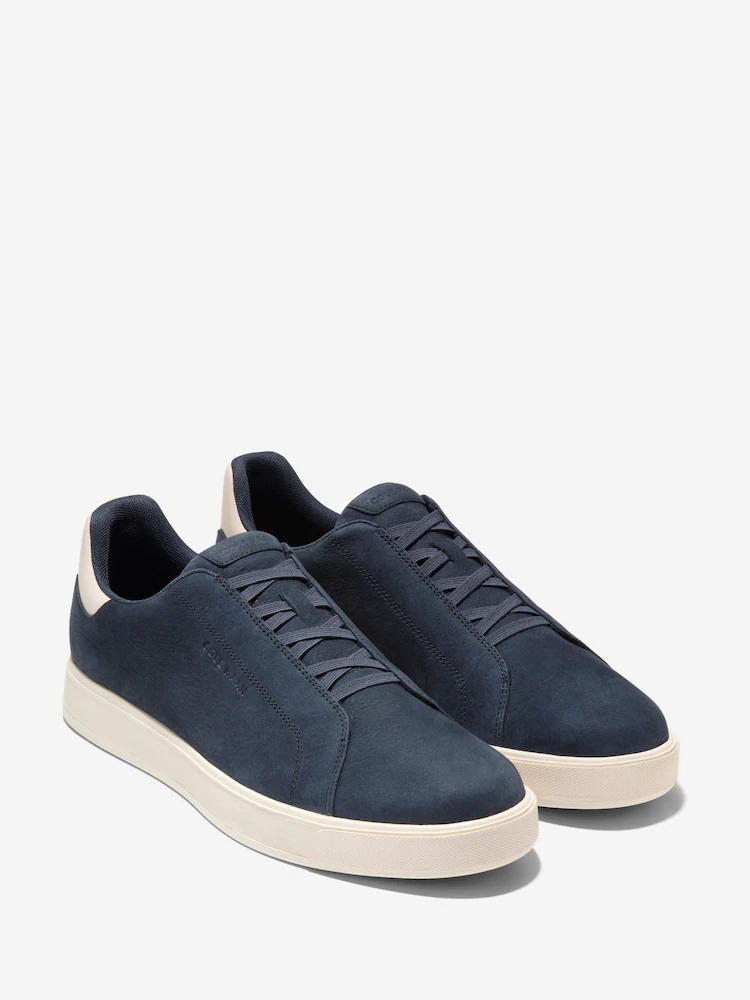 Low-Top Slip-On Casual Sneakers