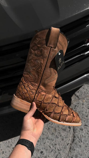 Retro Natural Leather Fish Boots - Square Toe