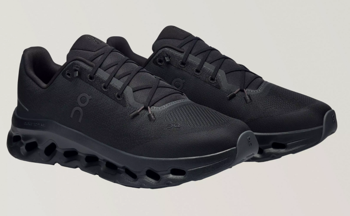 Men’s Black Running Sneakers