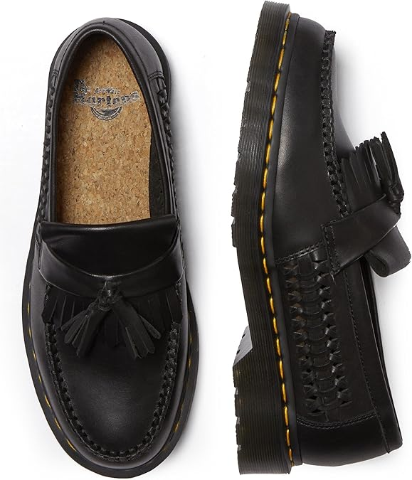 Martin handcrafted low-top leather shoes