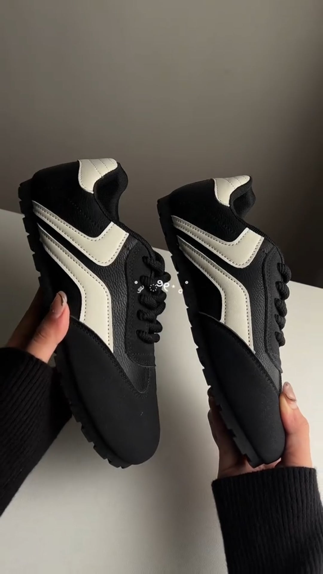 Men's low-top classic running shoes
