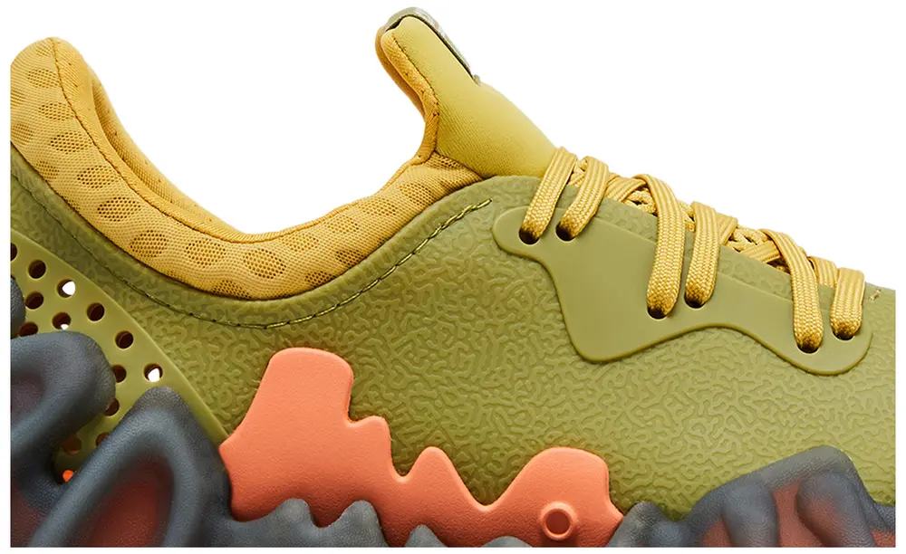 Textured Outdoor Style Sneakers