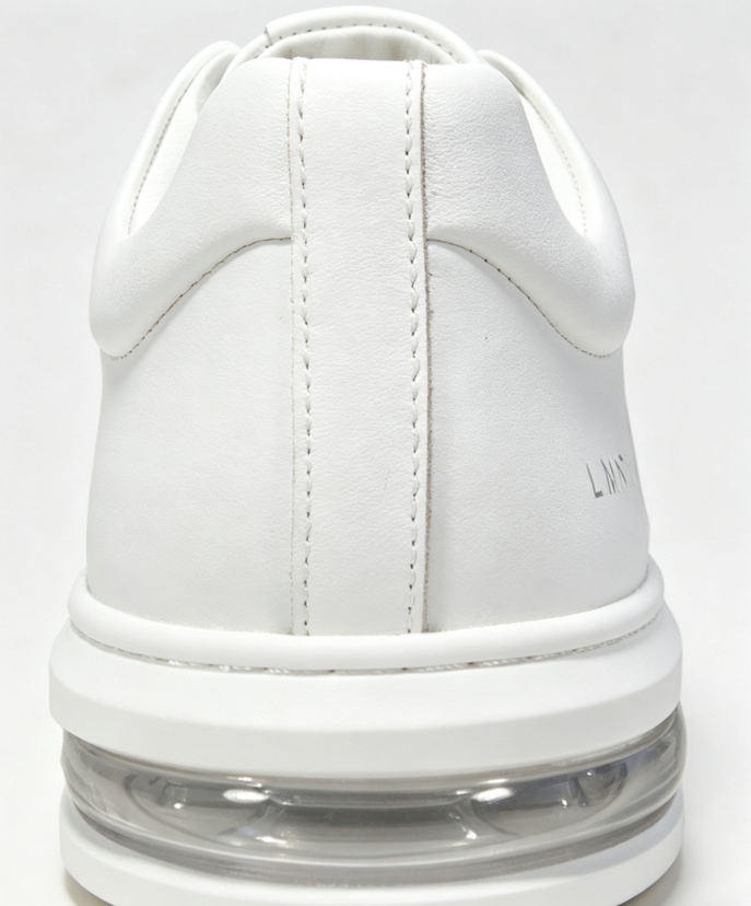 Versatile Smart Casual Comfort Sneakers