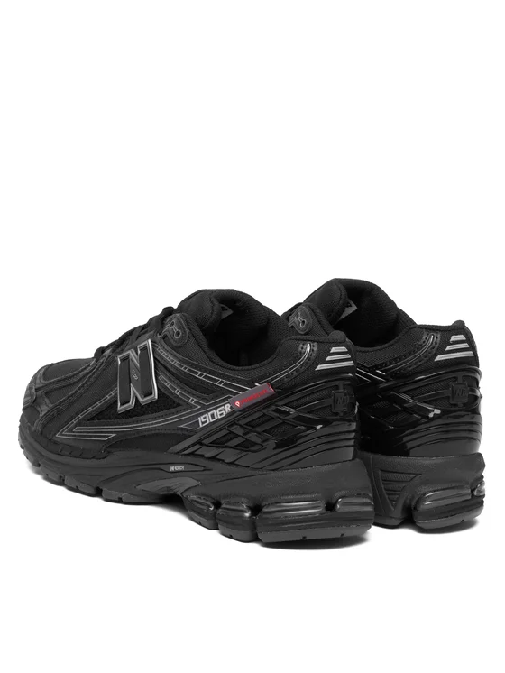 Black Lightweight Cushioned Running Shoes