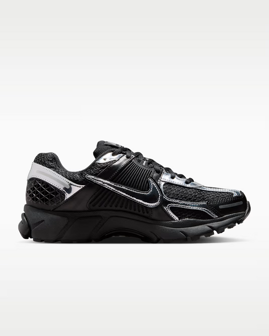 Stable Cushioned Retro Running Shoes