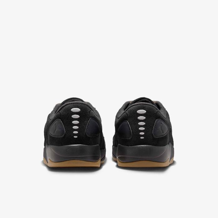 Black Sole Lightweight Sneakers