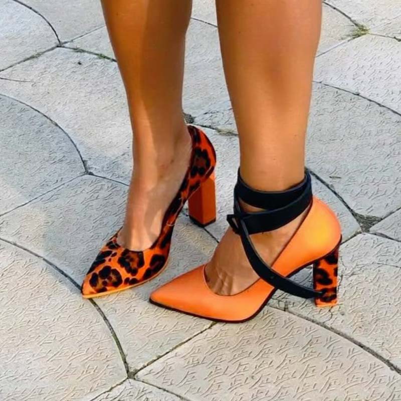 Fashion Color Block Pointed-toe Chunky Heels